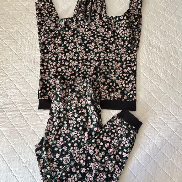 Floral Hoodie and Jogger Set - Picture 7 of 12